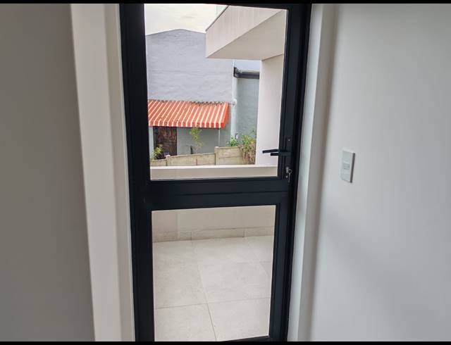 4 BEDROOM HOUSE FOR SALE IN DANA BAY